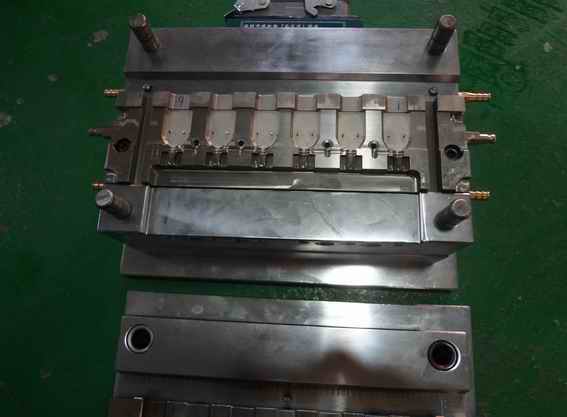Plastic mould 18
